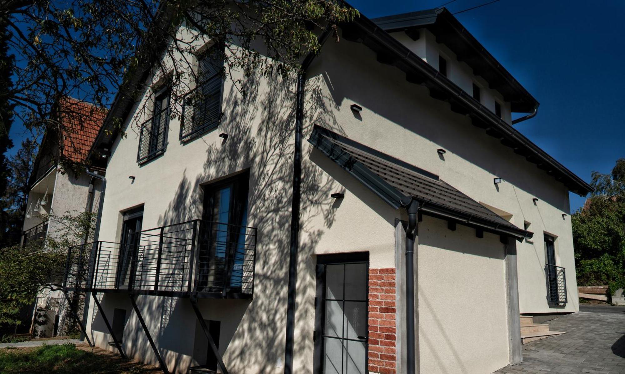 La Roue Hotel Vrsac Exterior foto